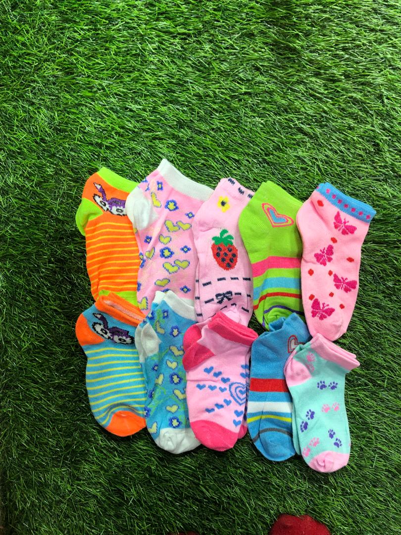 DOCENA MEDIAS NIÑOS - Happy Shopping