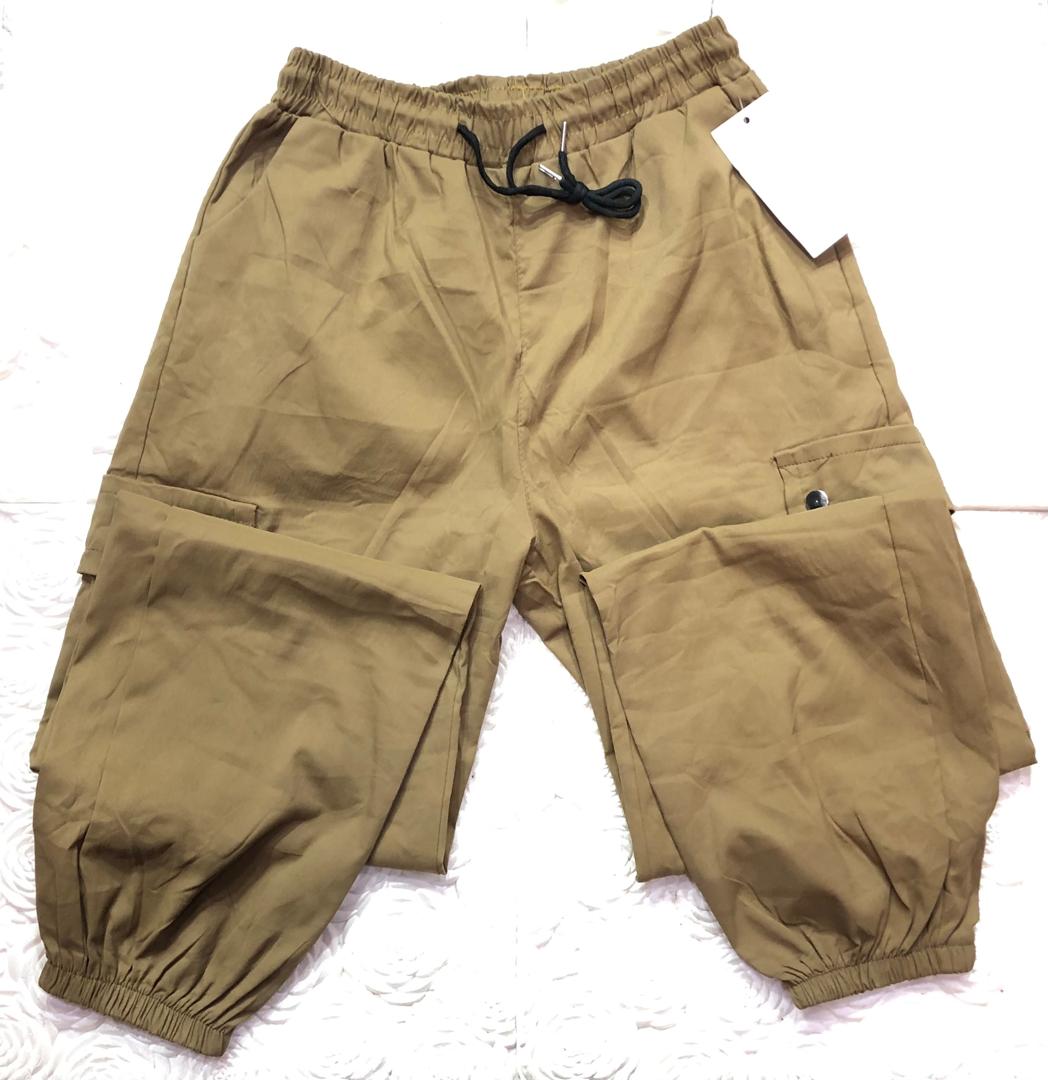 MONO JOGGER - Happy Shopping