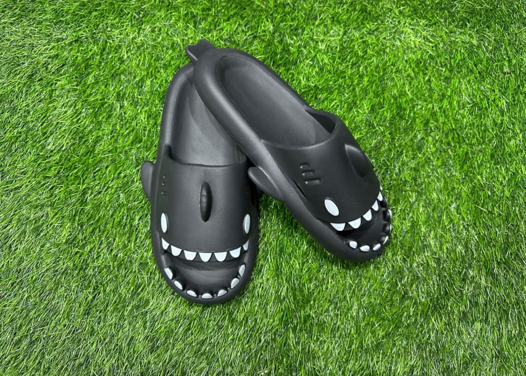 CHOLA TIBURON ADULTO - Happy Shopping