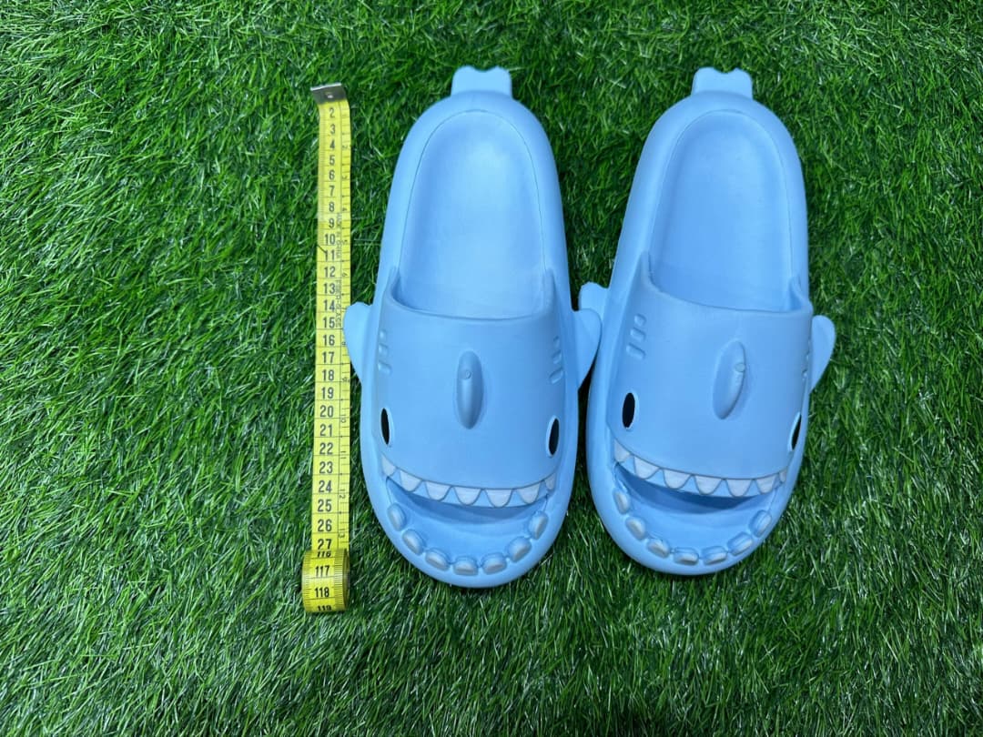 CHOLA TIBURON ADULTO - Happy Shopping